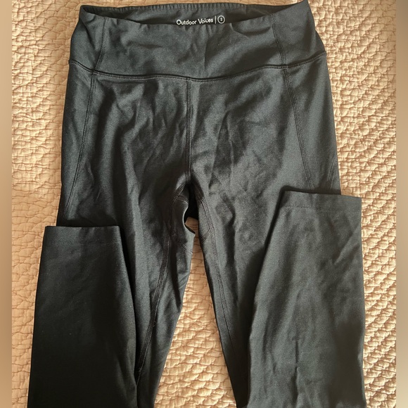 Outdoor Voices Pants - Outdoor Voices Warmup 3/4 Legging | Size Small